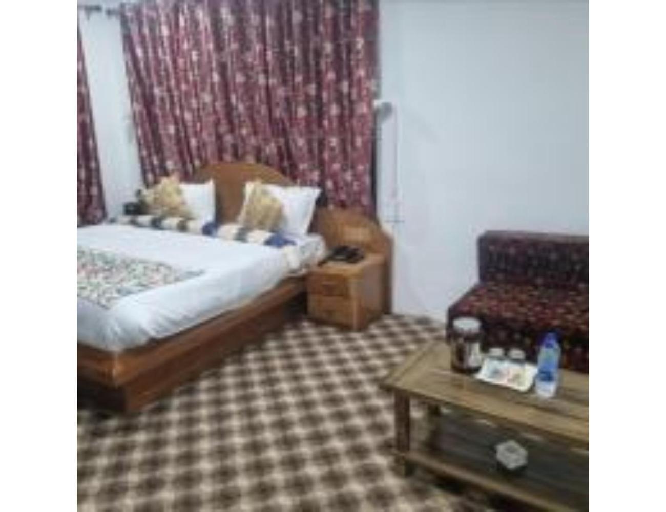 New Relax Inn, Pahalgam, 2 Km From Lidder Valley Bagian luar foto