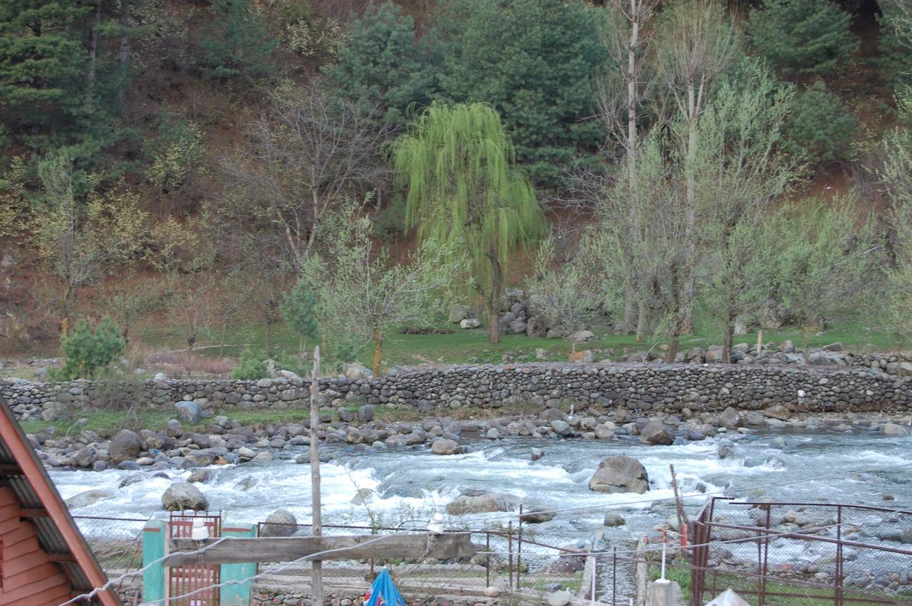 New Relax Inn, Pahalgam, 2 Km From Lidder Valley Bagian luar foto