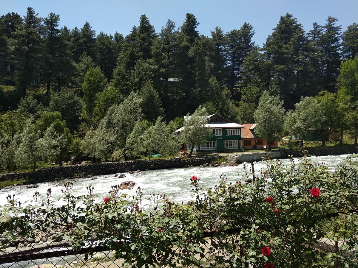 New Relax Inn, Pahalgam, 2 Km From Lidder Valley Bagian luar foto